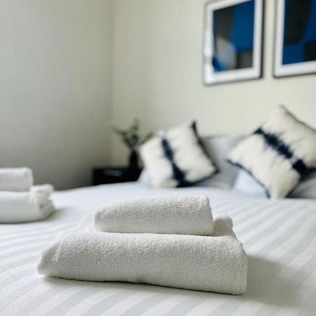 Fabulous One Bedroom Apartment Near Old Trafford Stadium Manchester Eksteriør bilde