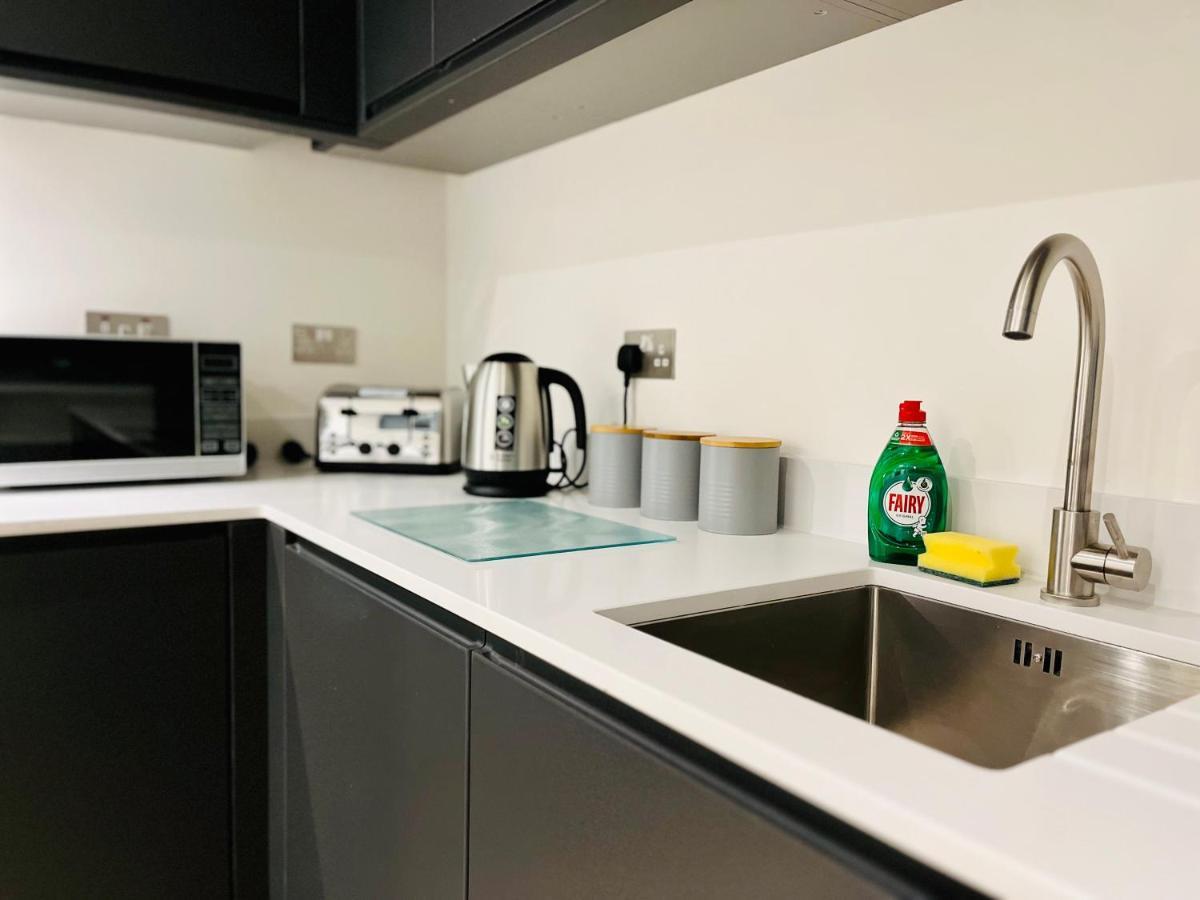 Fabulous One Bedroom Apartment Near Old Trafford Stadium Manchester Eksteriør bilde