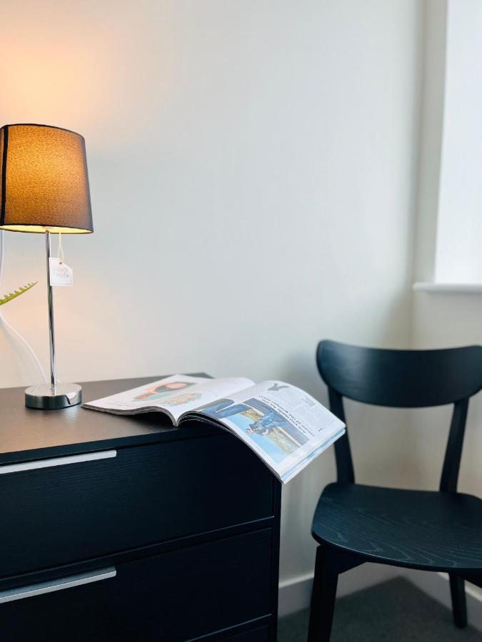 Fabulous One Bedroom Apartment Near Old Trafford Stadium Manchester Eksteriør bilde