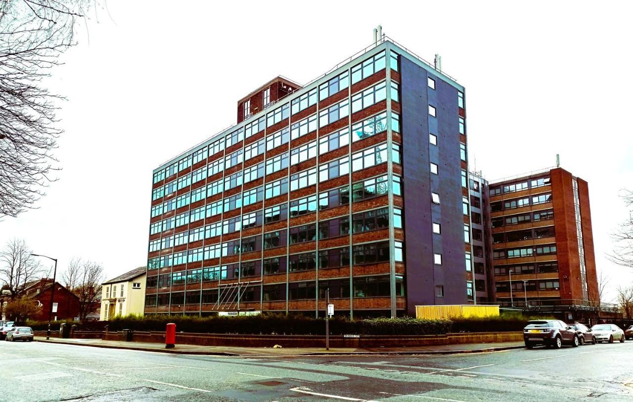 Fabulous One Bedroom Apartment Near Old Trafford Stadium Manchester Eksteriør bilde
